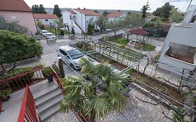 Apartments Lovorik